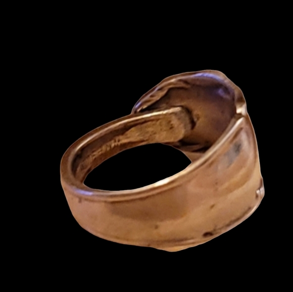 Beautiful Victorian Hand Forged Spoon Ring Size 4 - Picture 4 of 4